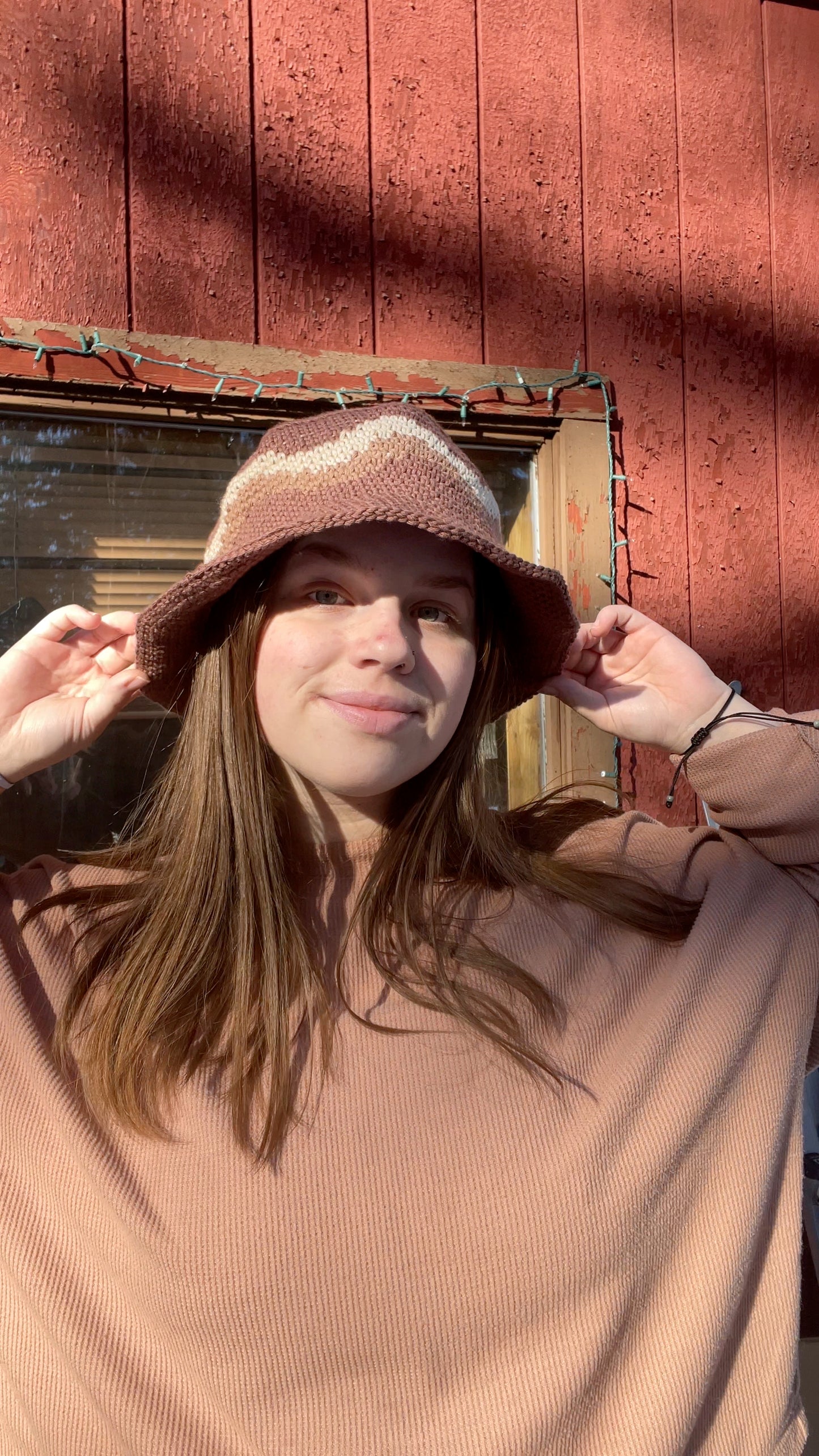 Wavy Bucket Hat Pattern